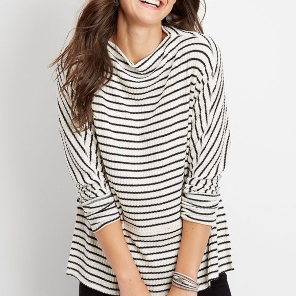 Maurices 24/7 white black striped mock neck dolman womens long sleeve top sz M - Picture 1 of 13